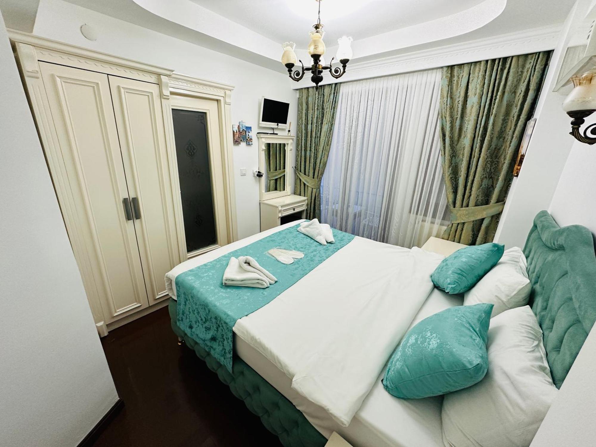 Sultanahmet La Petite Hotel — Фото 1